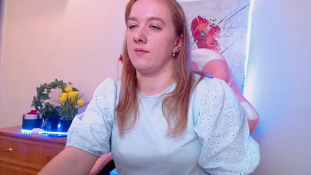 Snapshot of MarthaSimons chatting on June 3, 2026, 5:08 am MarthaSimons online show from June 3, 2026, 5:08 am