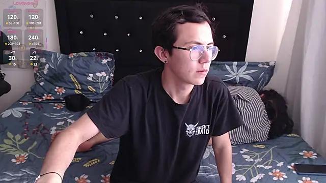 Tina 4 Charlie online show from March 1, 2025, 5:16 pm