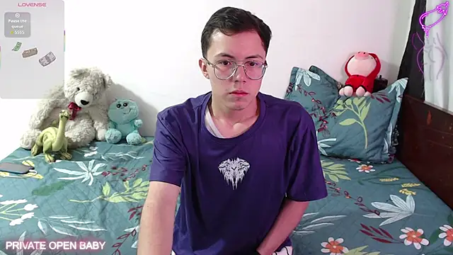 Tina 4 Charlie online show from October 16, 2025, 12:13 pm