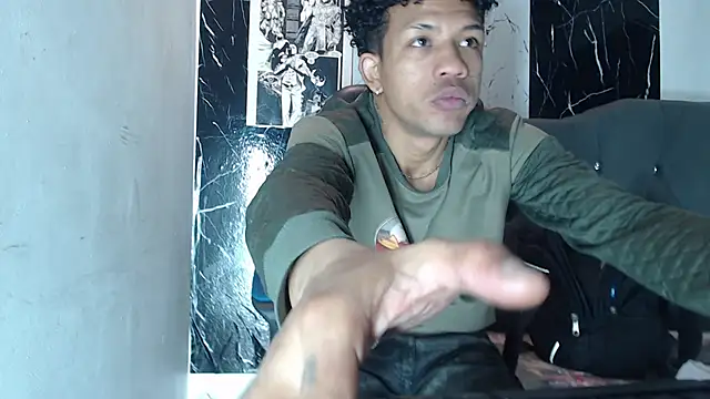 carlos alber12 online show from October 28, 2025, 12:26 pm