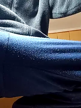 Snapshot of cingonduro chatting on March 7, 2025, 9:40 am cingonduro online show from March 7, 2025, 9:40 am