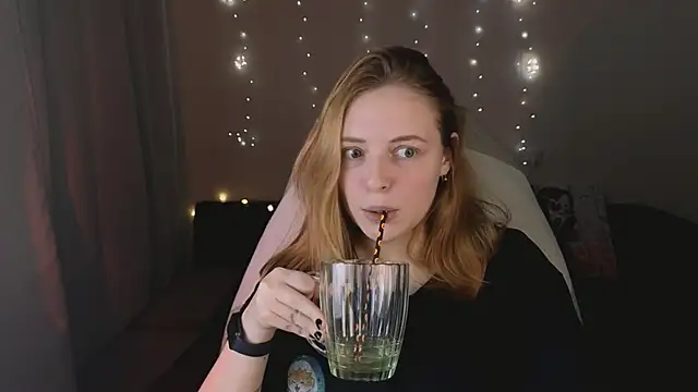 Hanna melon online show from October 28, 2025, 9:25 pm