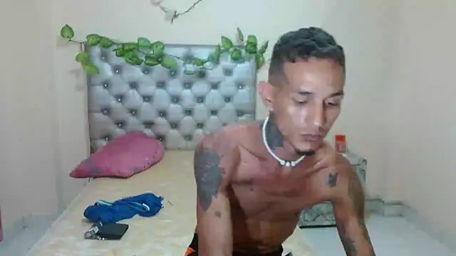 Horny latin777 online show from January 23, 2025, 6:03 pm