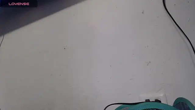 Lilith khyhot online show from April 18, 2026, 1:57 pm