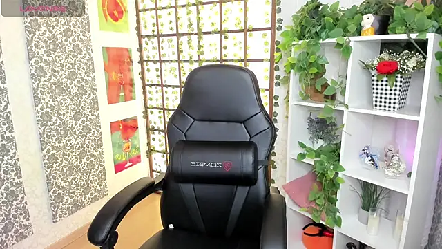 KristineBeauty online show from March 4, 2025, 8:24 am