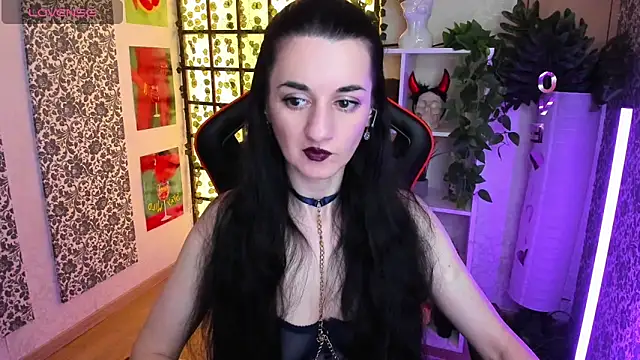 JessicaAlfo online show from April 3, 2026, 2:29 am