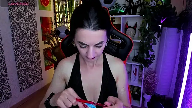 Snapshot of JessicaAlfo chatting on July 2, 2026, 2:34 am JessicaAlfo online show from July 2, 2026, 2:34 am