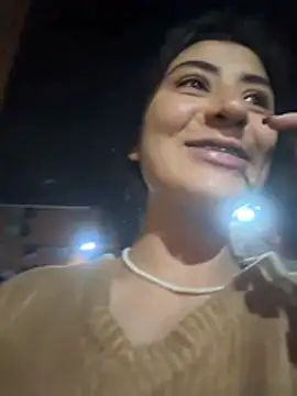 Snapshot of fiorella_paris chatting on November 29, 2025, 3:50 am fiorella paris online show from November 29, 2025, 3:50 am