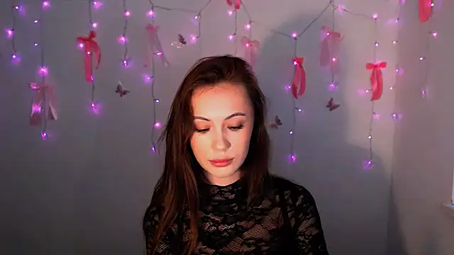 Nikonara Love online show from December 17, 2025, 2:00 pm