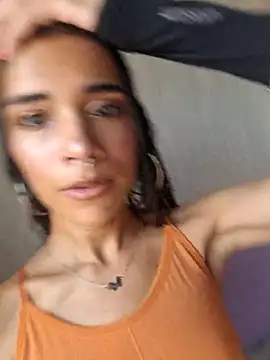 novinhatransexy online show from April 8, 2026, 5:36 pm