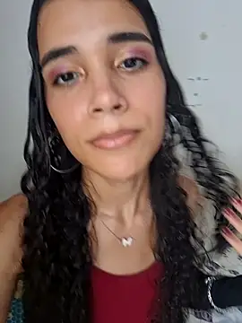 novinhatransexy online show from February 6, 2025, 4:03 pm