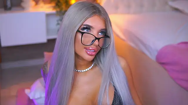 Snapshot of Juicy_Jessye chatting on July 14, 2026, 2:05 am Juicy Jessye online show from July 14, 2026, 2:05 am