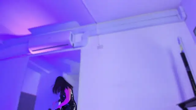 bonnieAn online show from February 12, 2026, 11:21 am