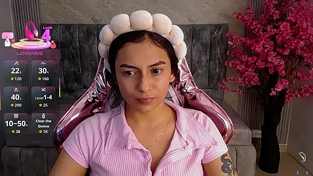 Snapshot of lilith_petit_sub chatting on September 11, 2025, 8:31 pm lilith petit sub online show from September 11, 2025, 8:31 pm