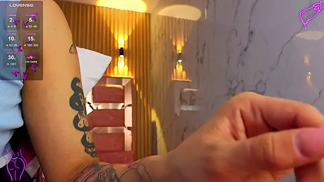 Snapshot of lilith_petit_sub chatting on September 12, 2025, 9:20 am lilith petit sub online show from September 12, 2025, 9:20 am