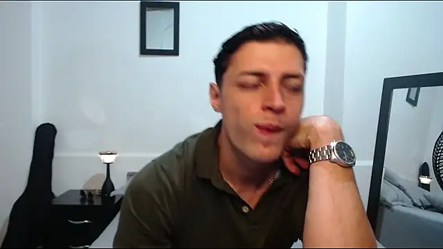 Frank Millers online show from May 15, 2026, 10:52 pm