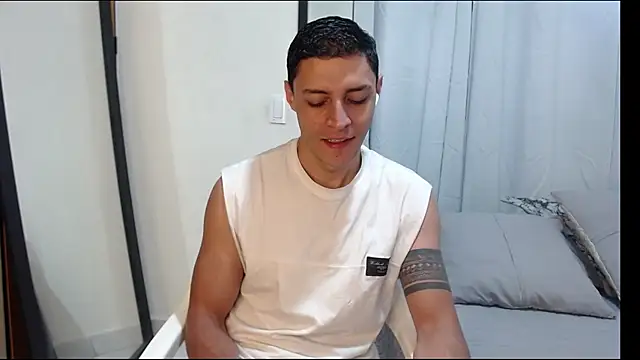 Frank Millers online show from March 16, 2026, 12:31 pm