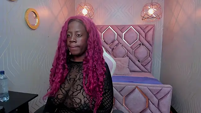 nefertiti ebony online show from March 15, 2025, 2:03 am