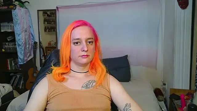 Evelan420 online show from November 19, 2025, 6:30 pm