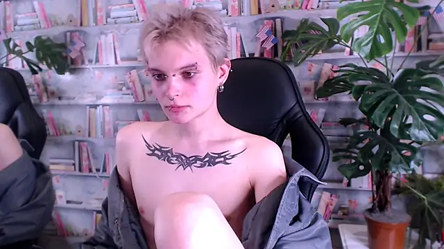 DemianEnglen online show from March 20, 2025, 5:35 am