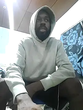 Snapshot of onewinnertee chatting on February 28, 2026, 1:49 am onewinnertee online show from February 28, 2026, 1:49 am