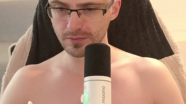 Moonsire1 online show from February 20, 2026, 5:37 am