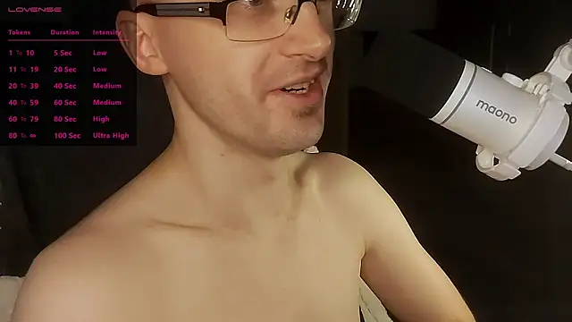 Moonsire1 online show from February 3, 2026, 2:53 am