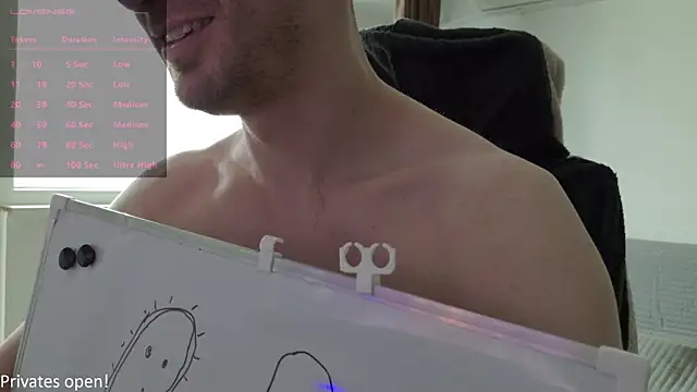 Moonsire1 online show from February 7, 2026, 10:45 am