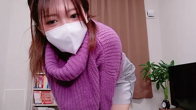 NA-KAREN-V8 online show from November 20, 2025, 2:07 pm