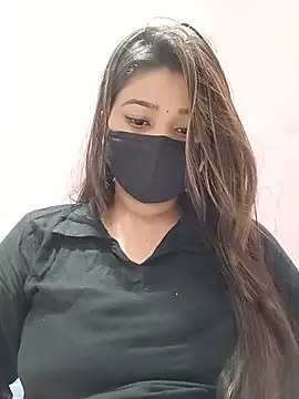 Snapshot of Simran-001 chatting on June 16, 2026, 1:00 pm Simran-001 online show from June 16, 2026, 1:00 pm