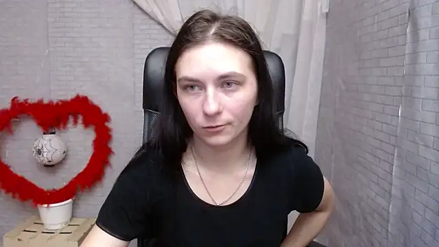 AmandaJi  online show from February 13, 2025, 10:23 am