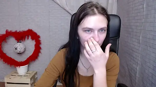 AmandaJi  online show from March 7, 2025, 10:24 am