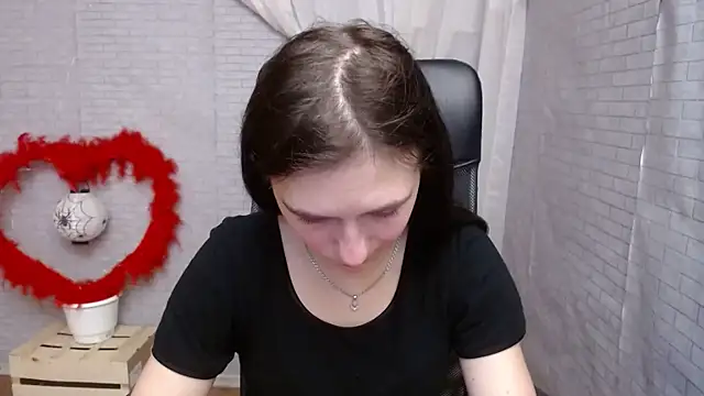 AmandaJi  online show from February 12, 2025, 10:14 am