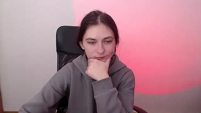 AmandaJi  online show from November 22, 2025, 8:35 am