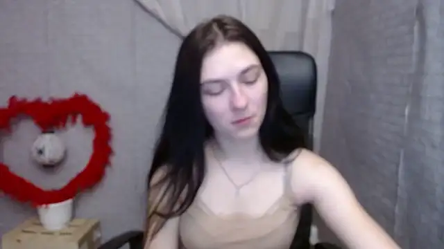 AmandaJi  online show from February 14, 2025, 7:07 am