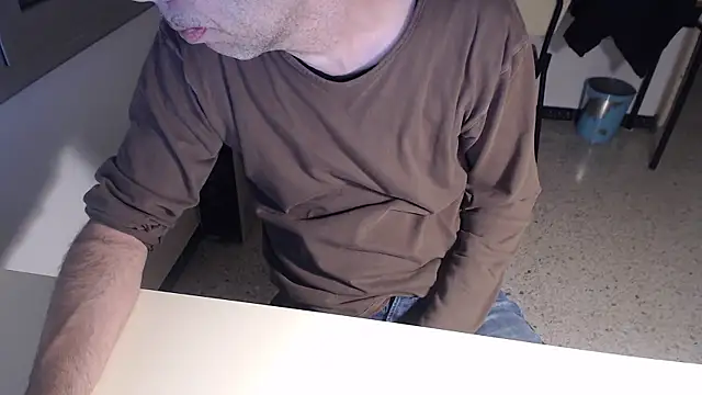 Snapshot of choice669 chatting on January 10, 2026, 11:00 pm choice669 online show from January 10, 2026, 11:00 pm