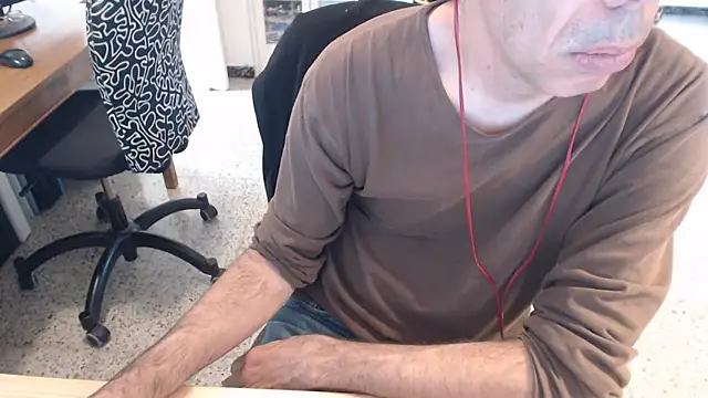 Snapshot of choice669 chatting on April 13, 2026, 3:05 pm choice669 online show from April 13, 2026, 3:05 pm