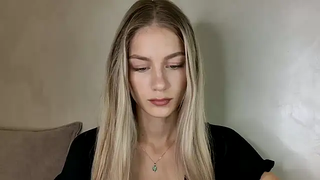 GabriellaOlsen online show from September 28, 2025, 10:00 am