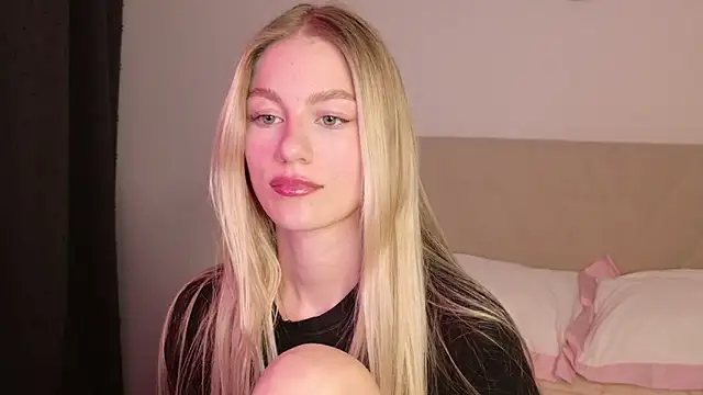 Snapshot of GabriellaOlsen chatting on May 6, 2026, 3:05 pm GabriellaOlsen online show from May 6, 2026, 3:05 pm