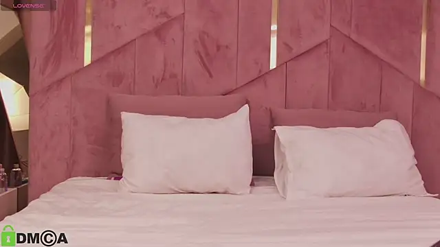 AmeliaMaris online show from March 11, 2025, 7:14 pm