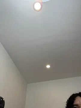 KarlaWild online show from October 2, 2025, 3:54 am