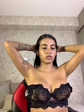 Snapshot of genesissara chatting on July 27, 2026, 2:40 am genesissara online show from July 27, 2026, 2:40 am
