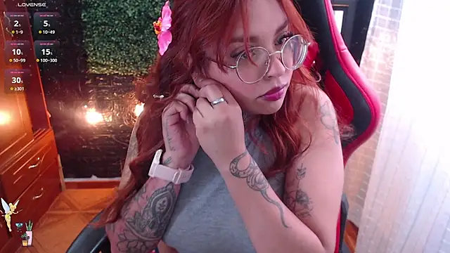 natyk m online show from November 13, 2025, 1:04 pm