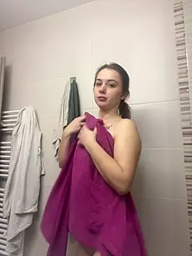 singletrouble online show from February 8, 2026, 11:52 am