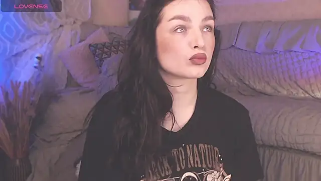 BritneyBarker online show from March 10, 2025, 2:06 am