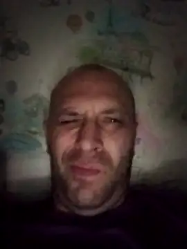 MaxDevilWhite online show from April 14, 2026, 6:13 pm