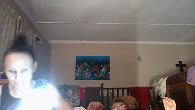 xylegs online show from September 14, 2025, 6:19 pm