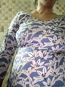 upgirl123 online show from October 17, 2025, 9:38 pm