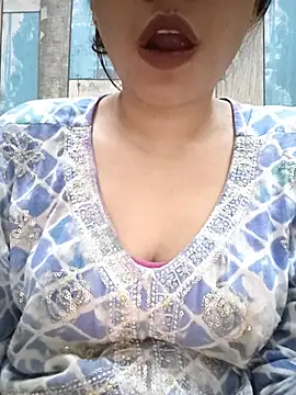 Snapshot of cute_IndianBabe chatting on July 20, 2026, 3:03 am cute IndianBabe online show from July 20, 2026, 3:03 am