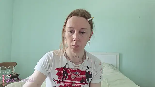 Snapshot of StarDuvall chatting on July 15, 2026, 5:09 pm StarDuvall online show from July 15, 2026, 5:09 pm